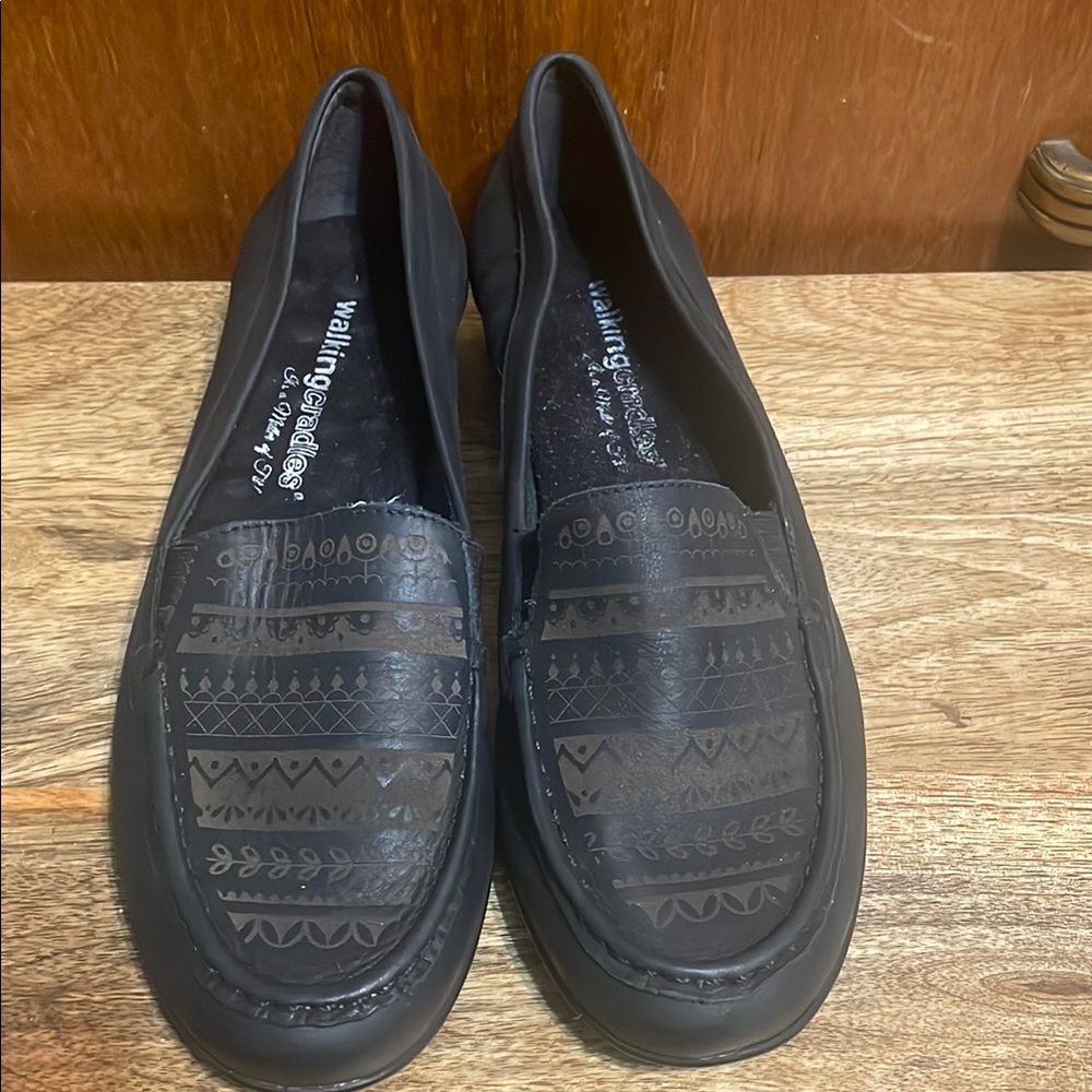 🖤Walking Cradles Black Loafers Flats